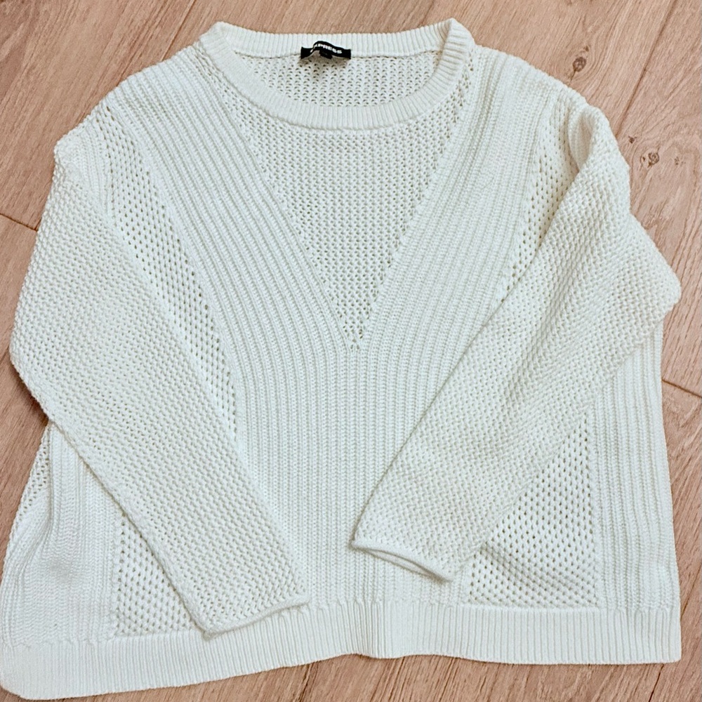 Express Cream Crew Neck Sweater